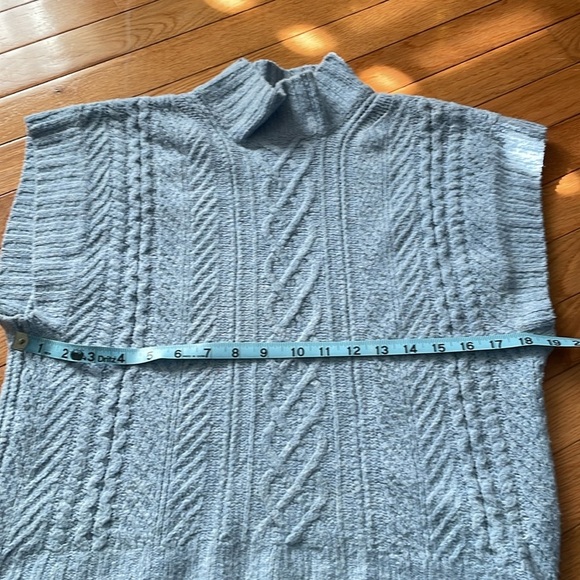 Pink Rose sweater vest small - Picture 4 of 5